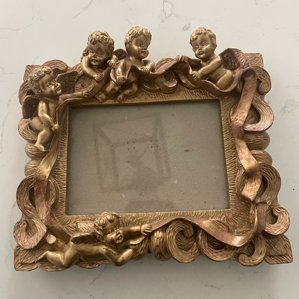 Angel Picture Frame Gold Tone Cherub Home Decor Accent Decorative 3 X 5 Pictures